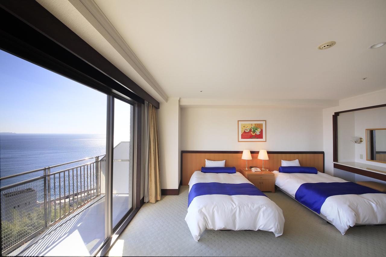 אטאמי Kkr Hotel Atami מראה חיצוני תמונה
