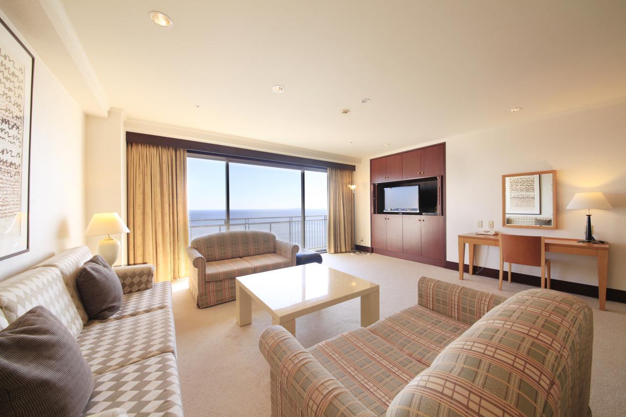אטאמי Kkr Hotel Atami מראה חיצוני תמונה