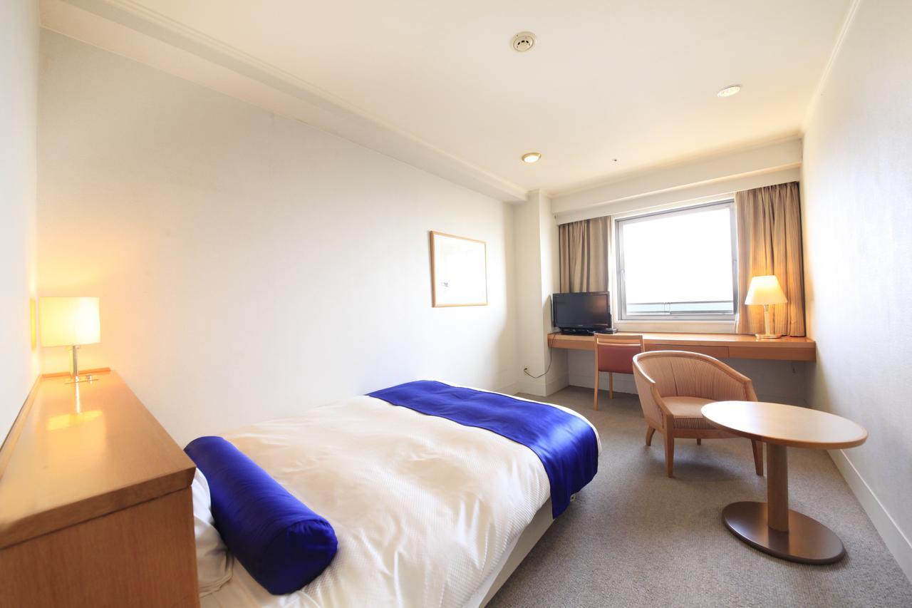 אטאמי Kkr Hotel Atami מראה חיצוני תמונה